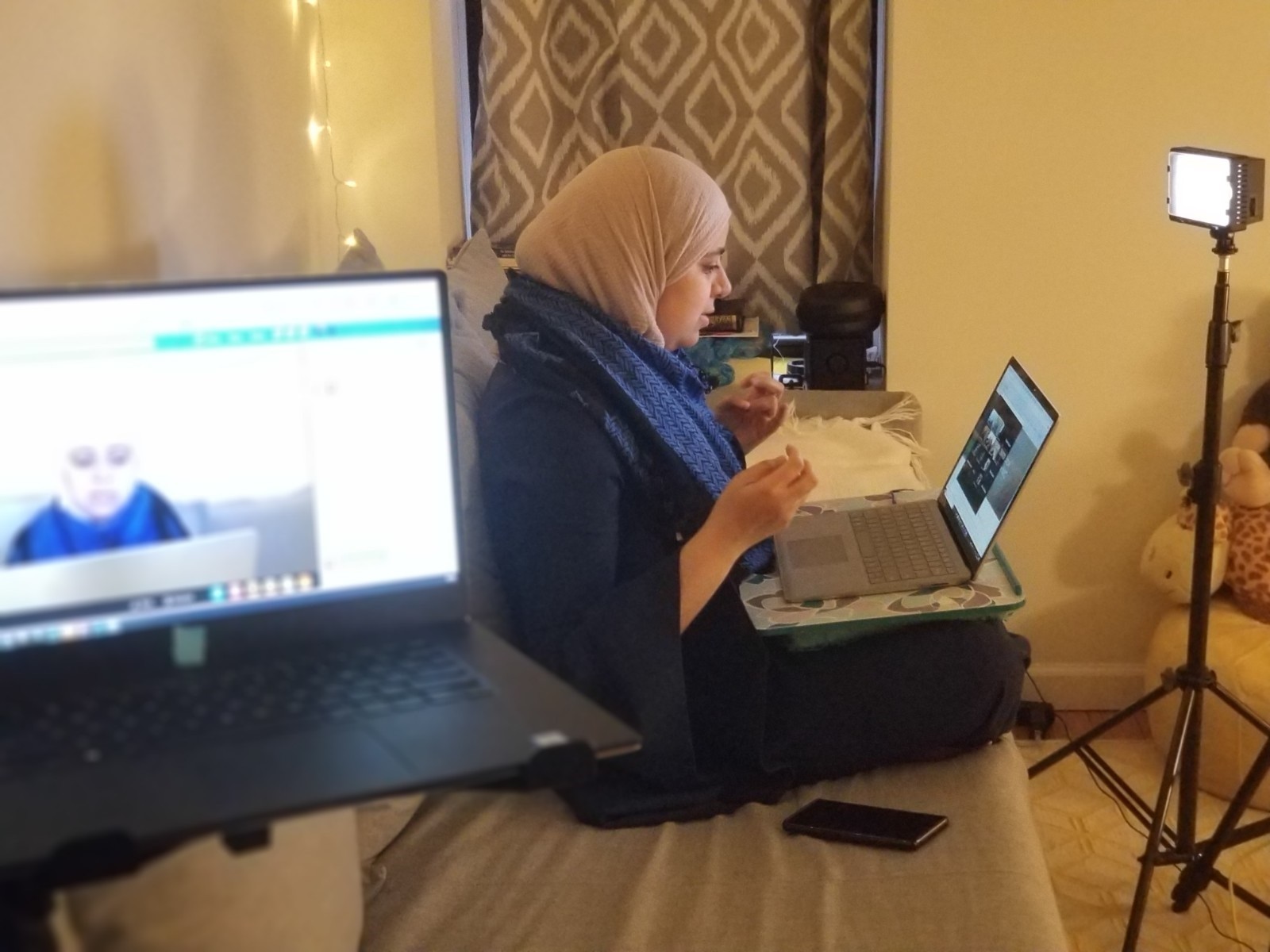 Amina Darwish leading virtual halaqa